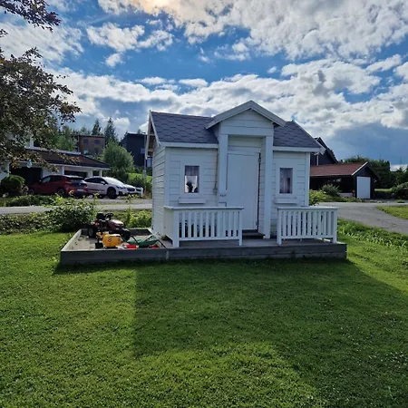 Cozy With Bathroom, Porch, Garden, Private Entrance Appartement Steinsli